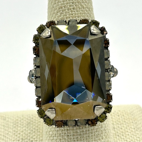 Sorrelli Crystal Band Ring - Picture 2 of 4